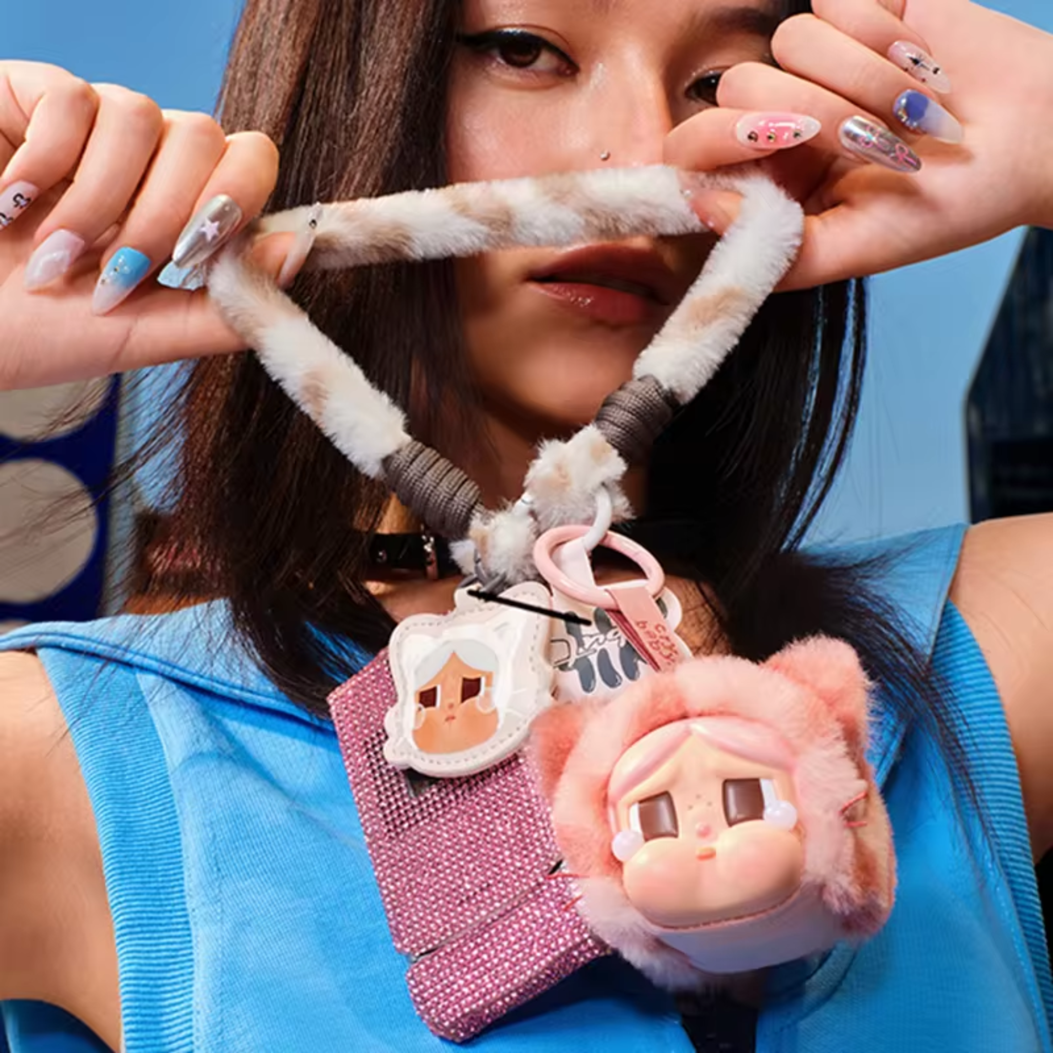 Pop Mart Crybaby Wild but Cutie Series Vinyl Plush Pendant Sealed Case (Zestaw 6 szt.)