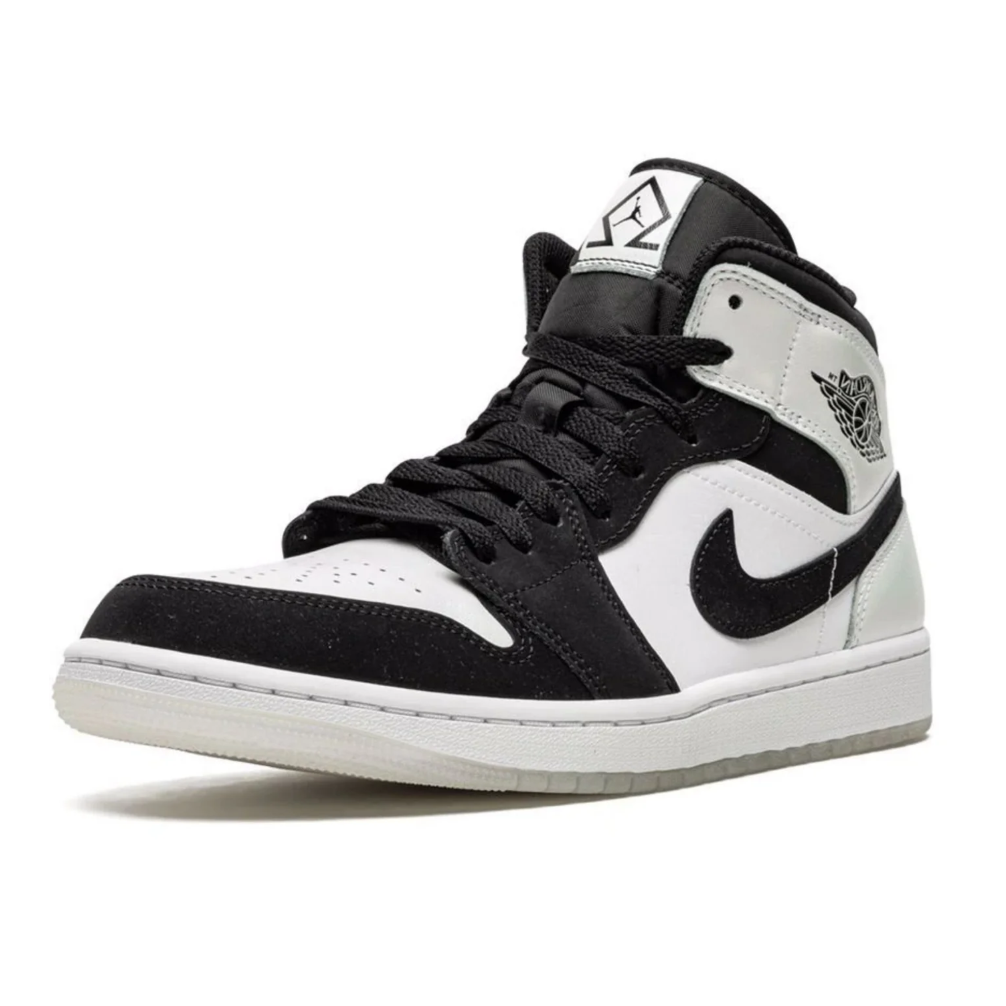 Air Jordan 1 Mid SE Diamond Shorts