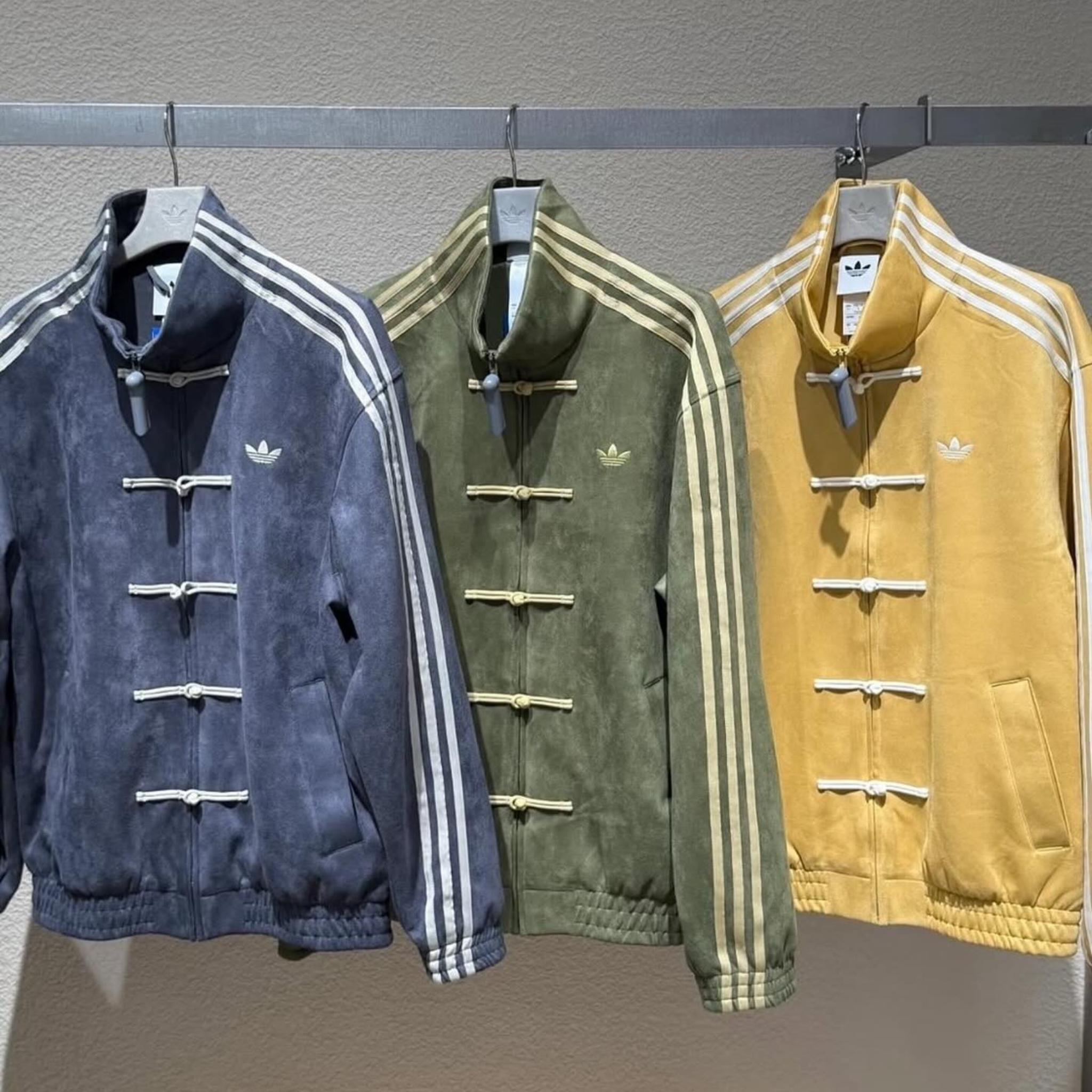 Adidas CTT Chinese Track Top – wiralowe kurtki Adidas już dostępne