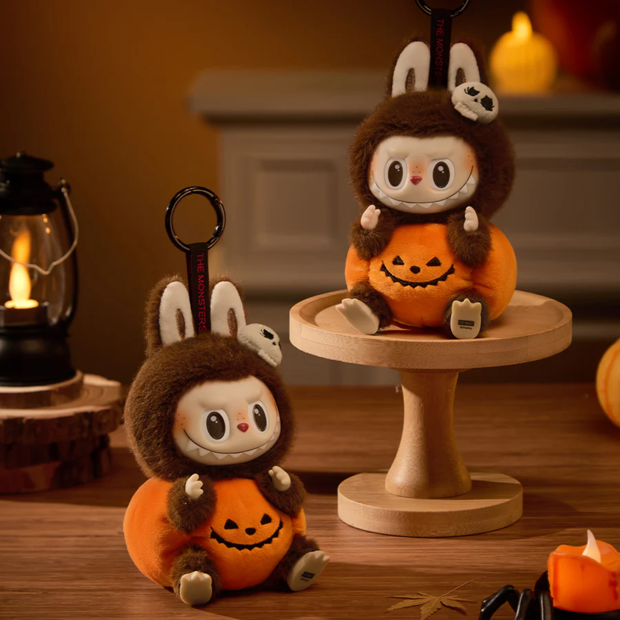 Pop Mart Labubu Happy Halloween Party Series-Sitting Pumpkin Vinyl Brelok