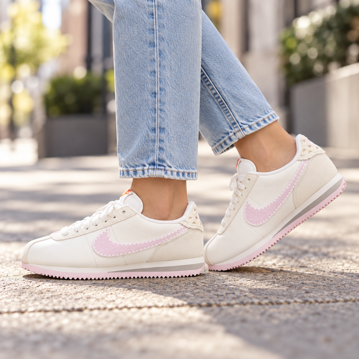 Nike Cortez Valentine's Day (2025)