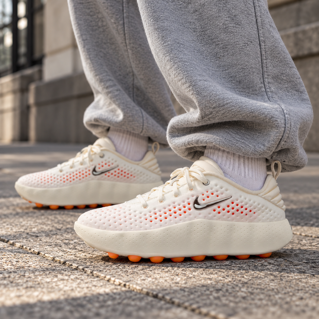Nike Mind 002 Sail (Women's)