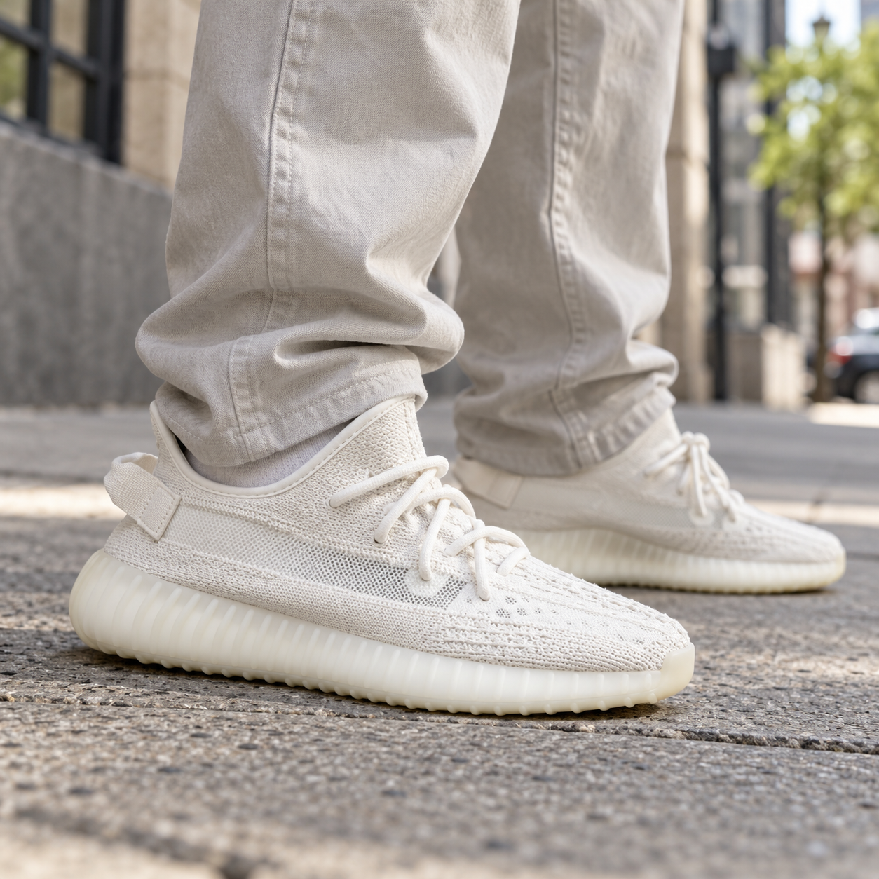 Yeezy Boost 350 V2 Bone