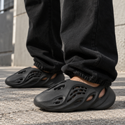 Yeezy Foam Runner Onyx